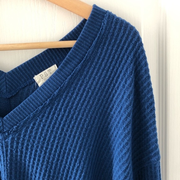 Pst Deep V-Neck Long Sleeve Top - Picture 3 of 7